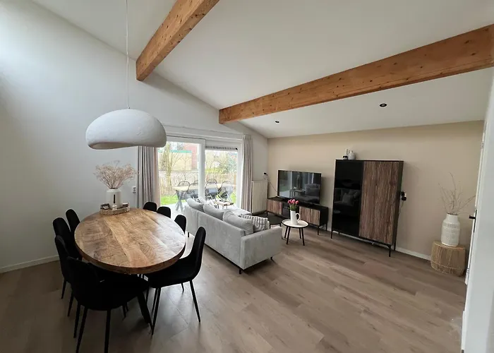 Ooghduyne 194 Holiday home Julianadorp